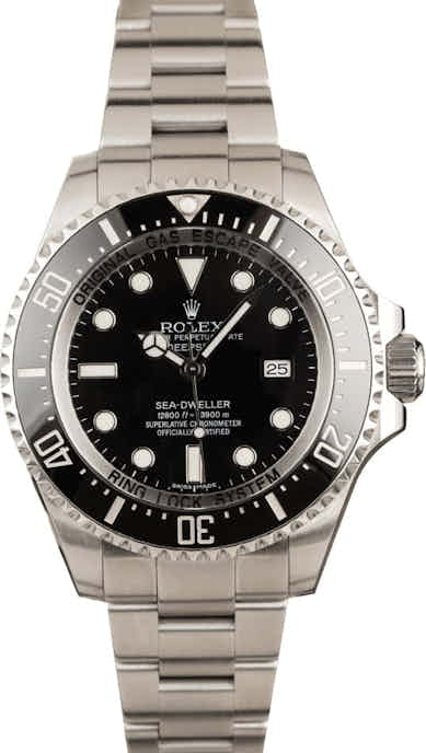 Pre-Owned Rolex Sea-Dweller 116660 Stainless Steel