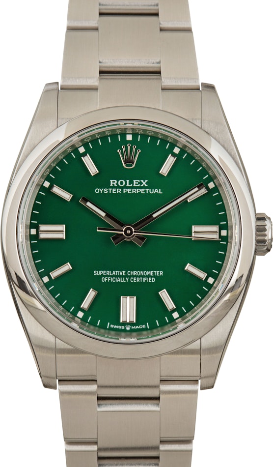 Buy Used Rolex Oyster Perpetual 126000 | Bob's Watches - Sku: 164686 PL